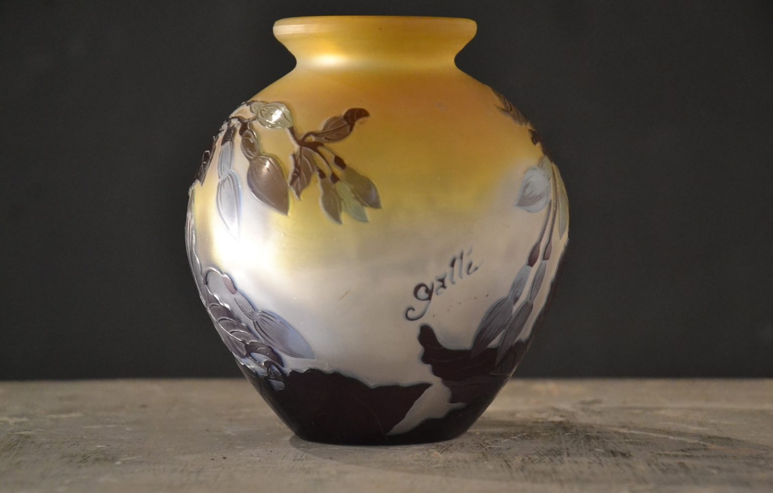 Vase en pâte de verre Émile GALLÉ style Art Nouveau - Rennes Antiquités