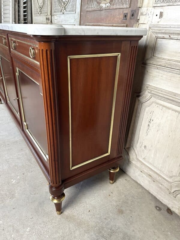 Enfilade de style Louis XVI en acajou 20e siècle – Image 9