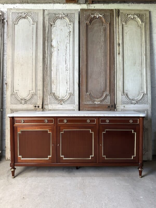 Enfilade de style Louis XVI en acajou 20e siècle