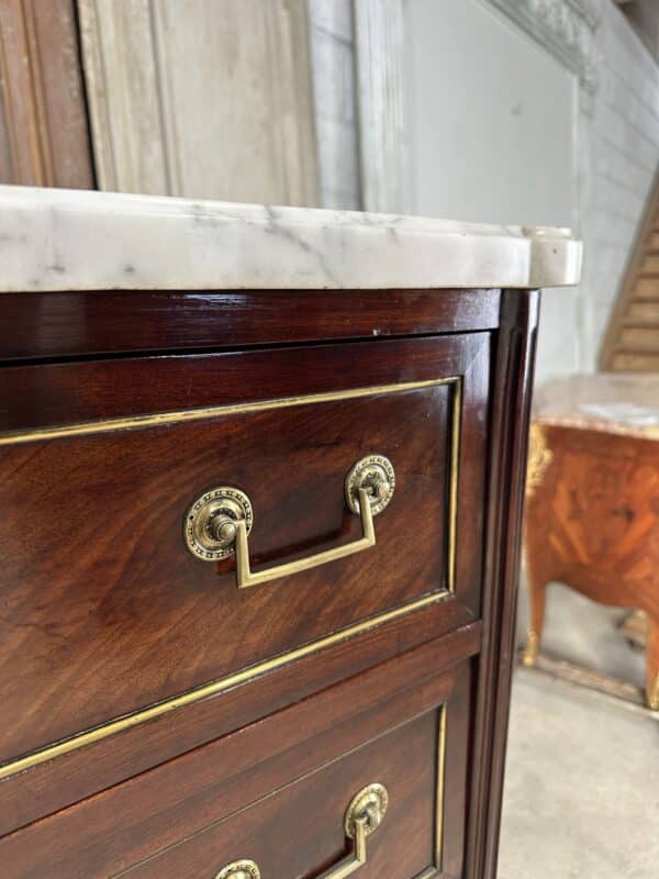 Semainier de style Louis XVI en acajou époque 19e siècle – Image 3