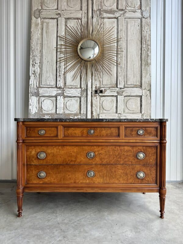 Commode de style Louis XVI circa 1960