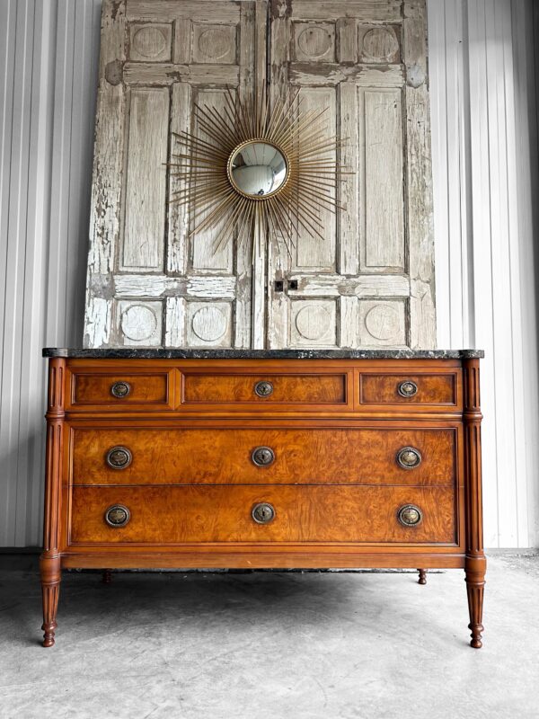 Commode de style Louis XVI circa 1960