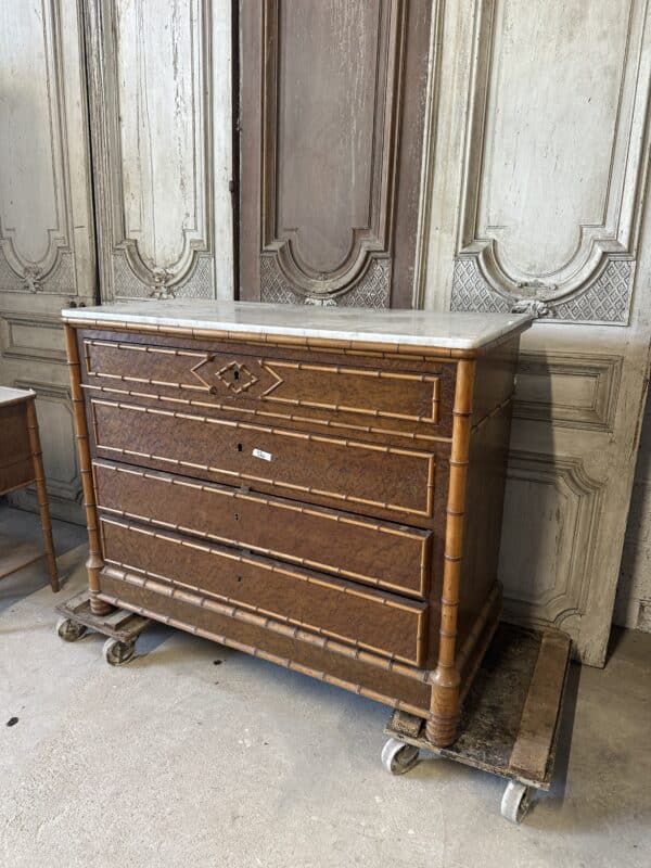 Commode faux bambou époque 1900