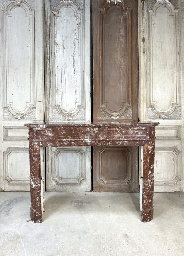 Cheminée en marbre rouge style Louis XVI fin 19e siècle – Image 2