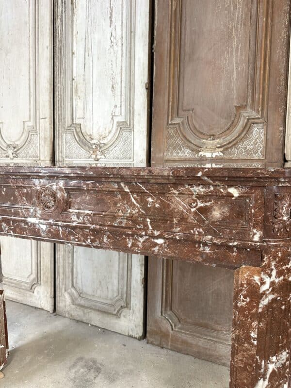 Cheminée en marbre rouge style Louis XVI fin 19e siècle – Image 10