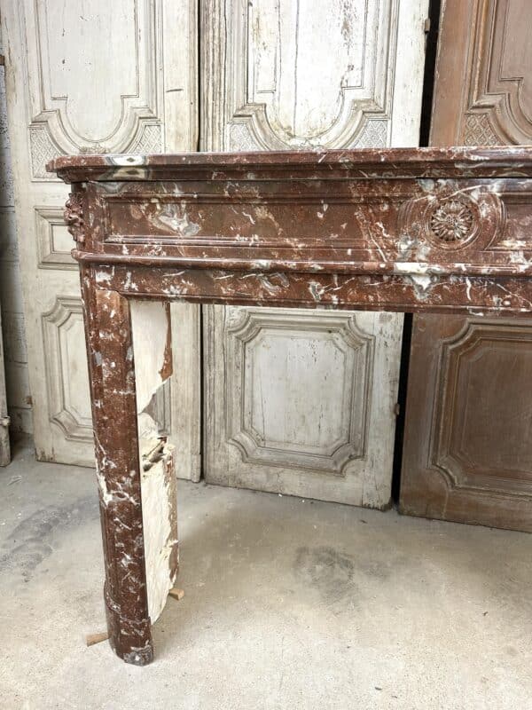 Cheminée en marbre rouge style Louis XVI fin 19e siècle – Image 19