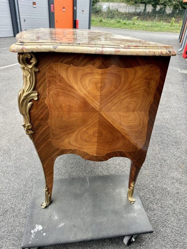 Large commode de style Louis XV milieu 20e siècle – Image 3