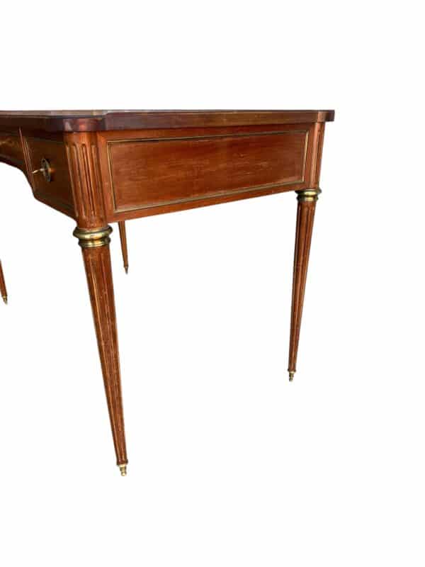 Petit bureau plat style Louis XVI 75 x 120 x 65 – Image 3
