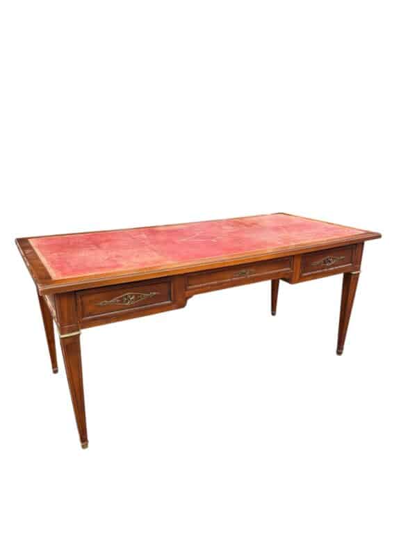 Large bureau plat style Directoire en merisier circa 1980 – Image 2