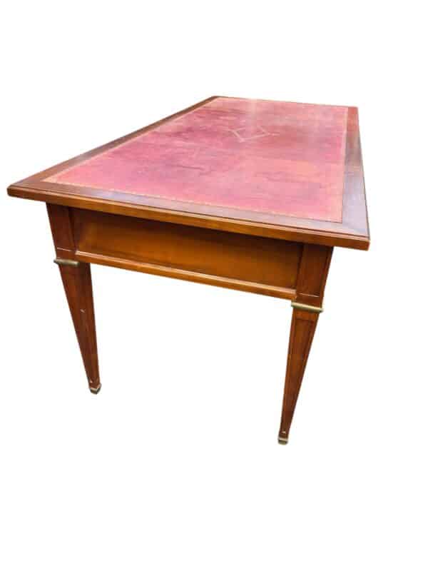 Large bureau plat style Directoire en merisier circa 1980 – Image 3