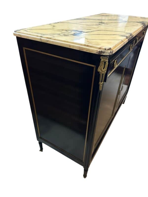 Buffet Louis XVI laqué noir circa 1960 – Image 4