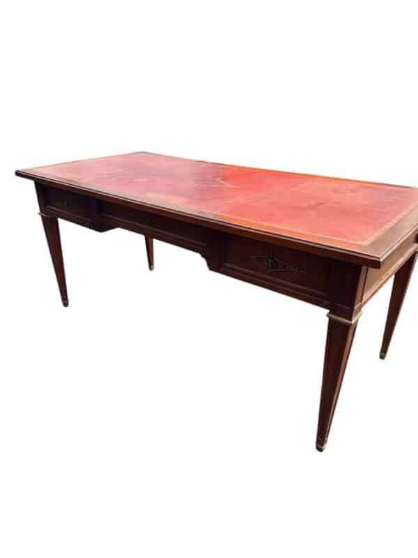 Large bureau plat style Directoire en merisier circa 1980 – Image 4