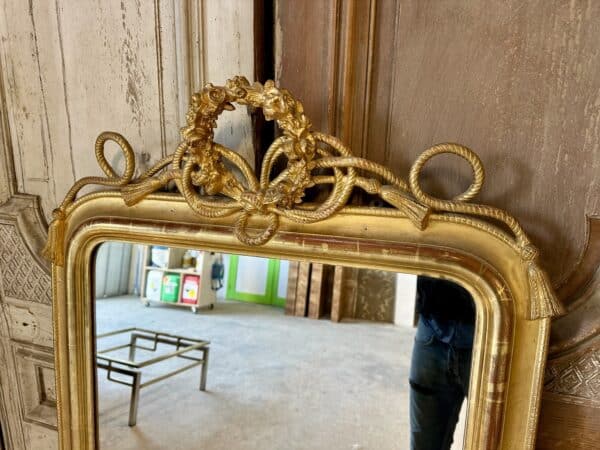 Miroir Louis Philippe 19e siècle doré à décor de cordage – Image 2