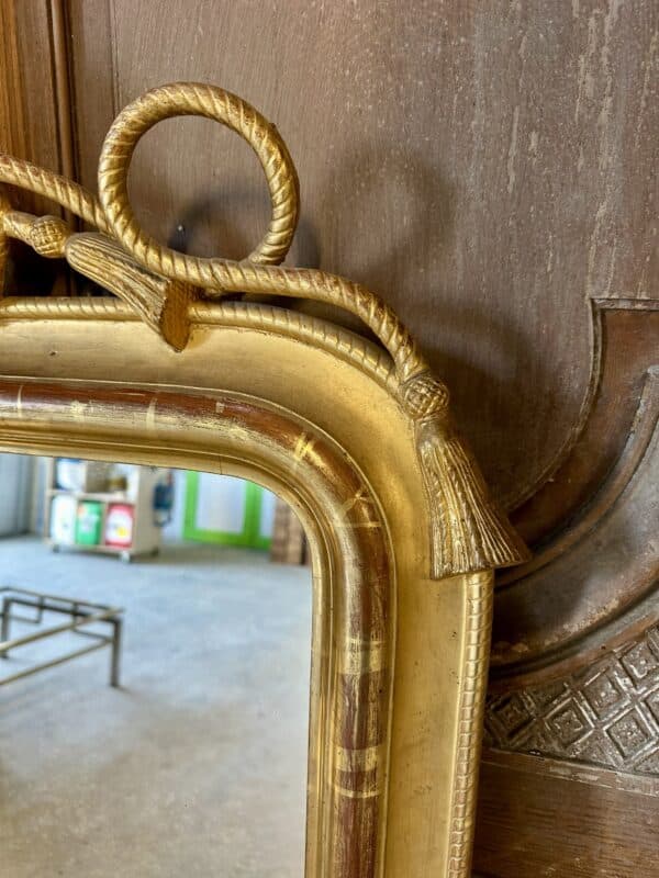 Miroir Louis Philippe 19e siècle doré à décor de cordage – Image 4