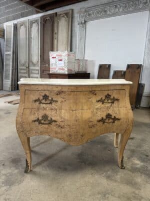 Commode de style Louis XV vintage