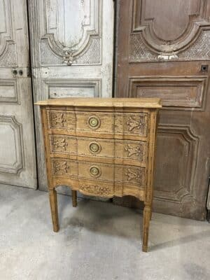 Commode vintage en chêne clair