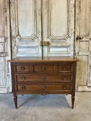 Commode de style Louis XVI en merisier circa 1970