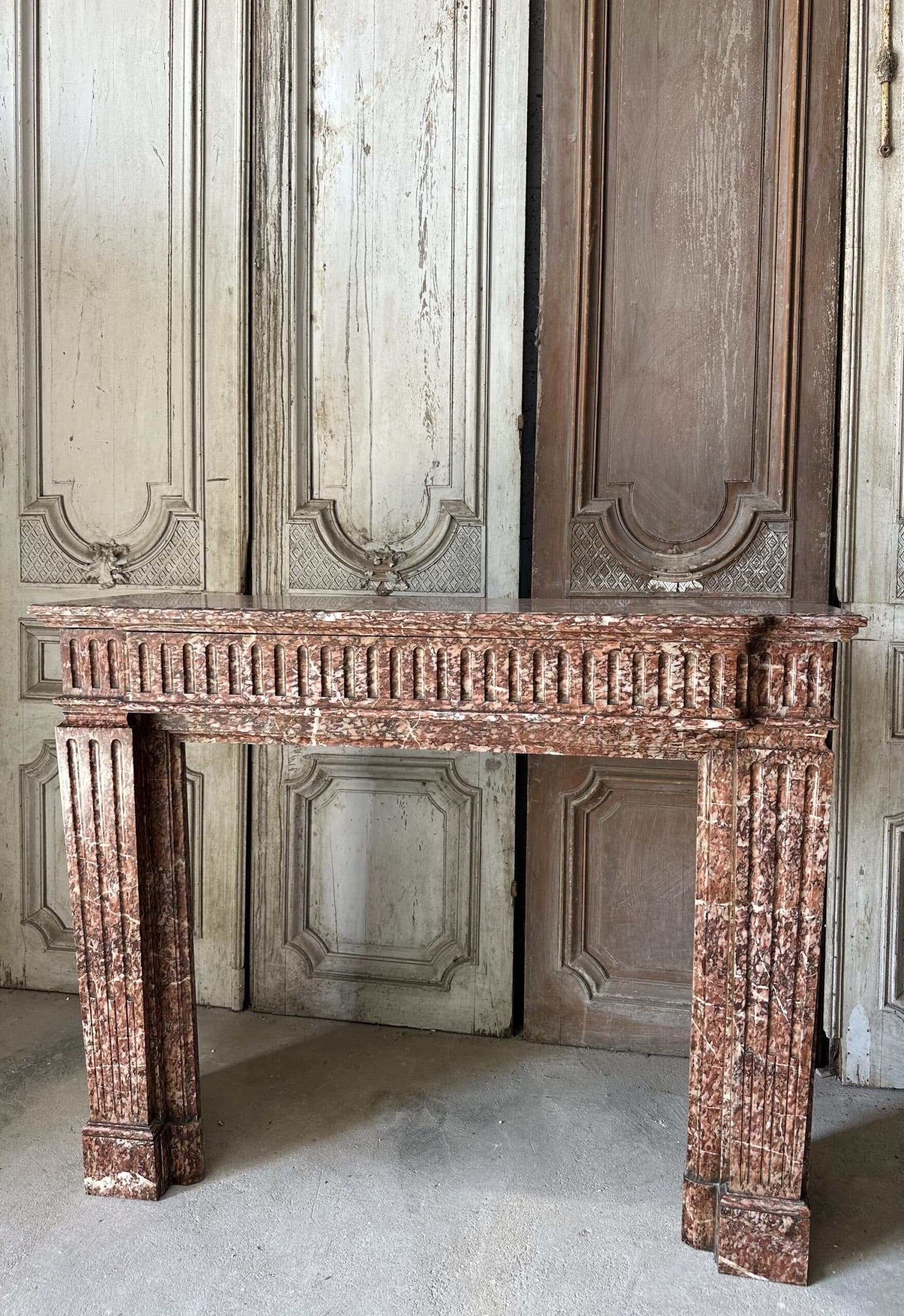 Cheminée Louis XVI en marbre XIXe siècle – Image 4